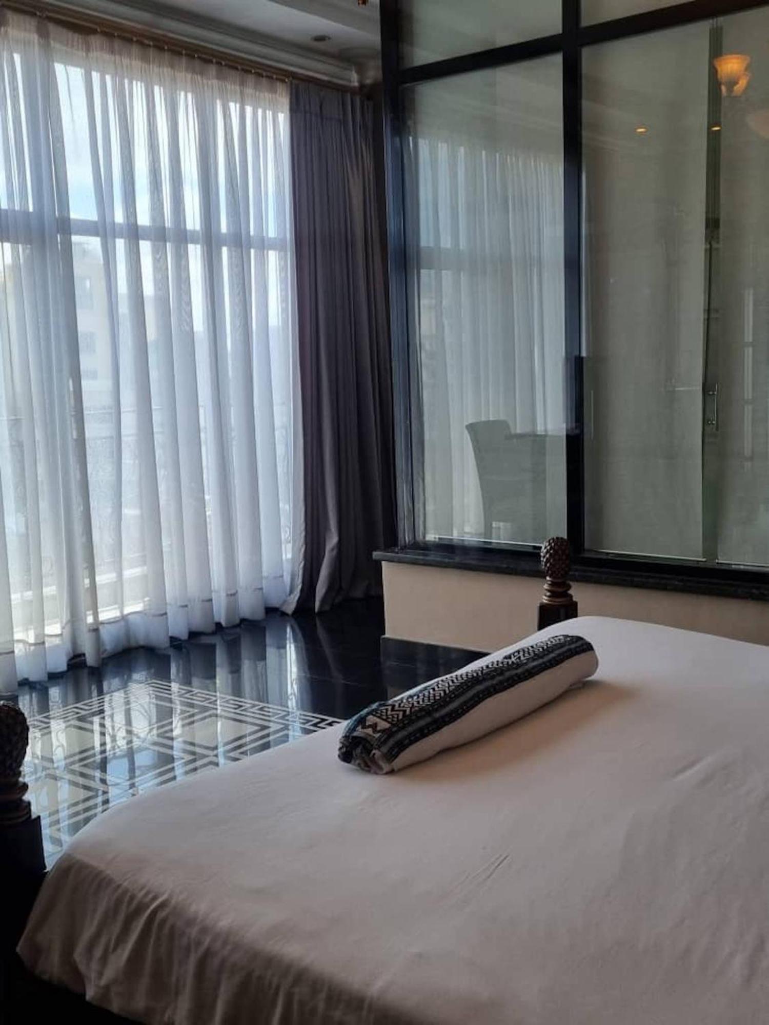 The Residence Hotel Addis Ababa Exterior photo
